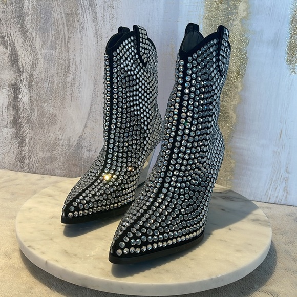 Azalea Wang Action Black Women's Rhinestone Cowboy Boots (7.5). - Picture 4 of 10